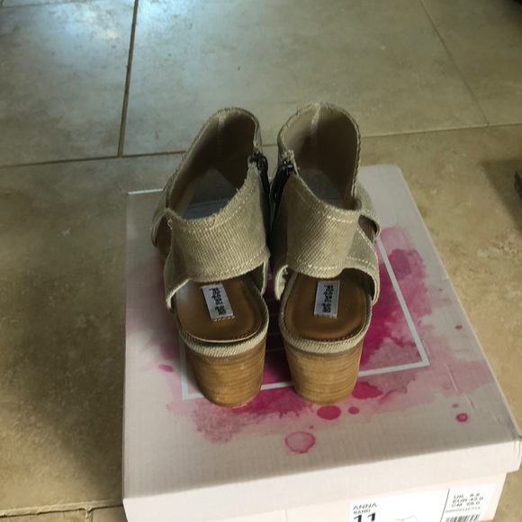 Not Rated Anna Open Toe Bootie - Sand - Picture 3 of 7